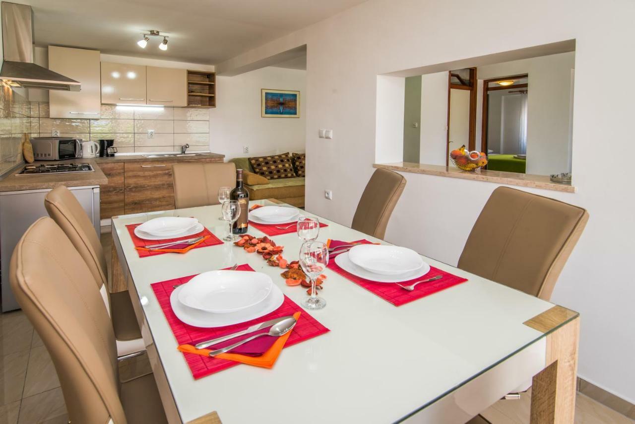 Holiday House Rosalia With Seaview And Swimming Pool Suzan Exterior foto